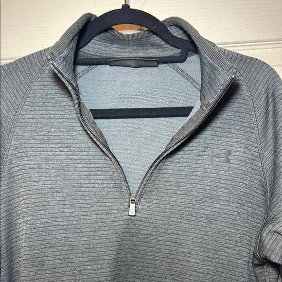 Under Armour Men’s Fleece Lined 1/4 Zip ColdGear Pullover in Grey Stripes Medium - Picture 6 of 9